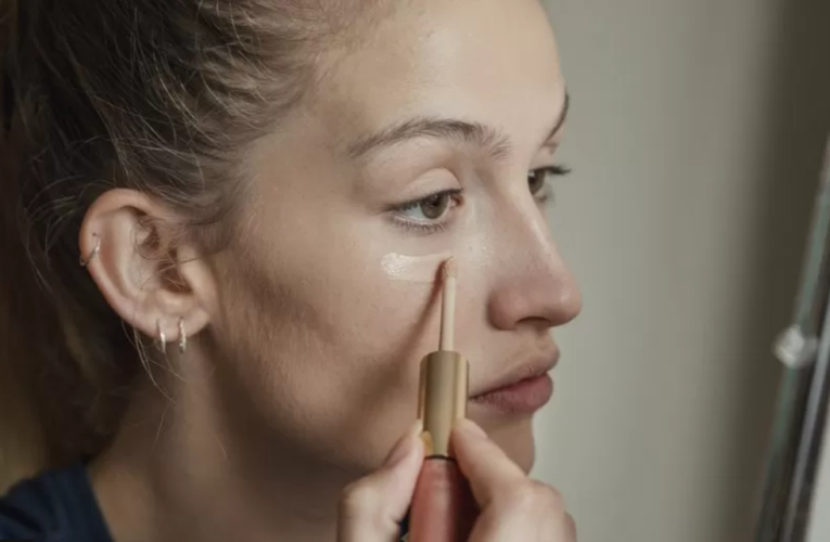 Animal tests for makeup resume after 25-year ban